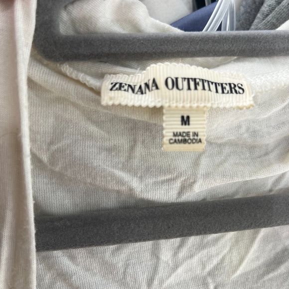 Zenana Outfitters White Thin Open Drape-Front Cardigan Long Sleeve Women Medium - Picture 3 of 9